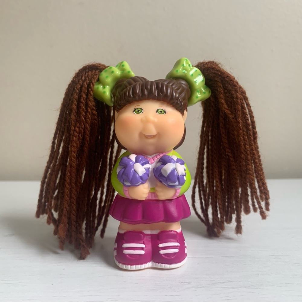 2005 Mega Bloks Cabbage Patch Kids Pom Pom Cheerleader Brown Hair Figure